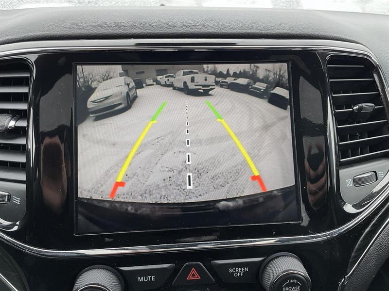 jeep Grand Cherokee 2021 - 23