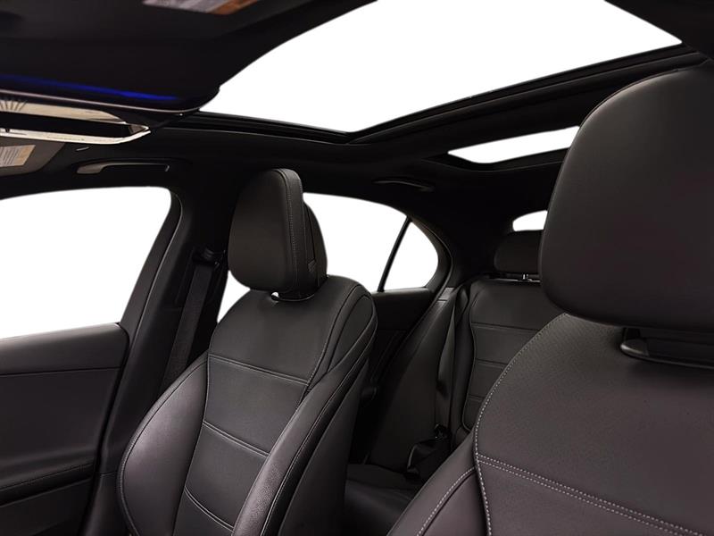 mercedes-benz C-Class 2024 - 10