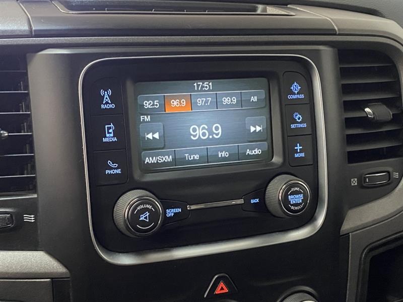 ram 1500 Classic 2020 - 24