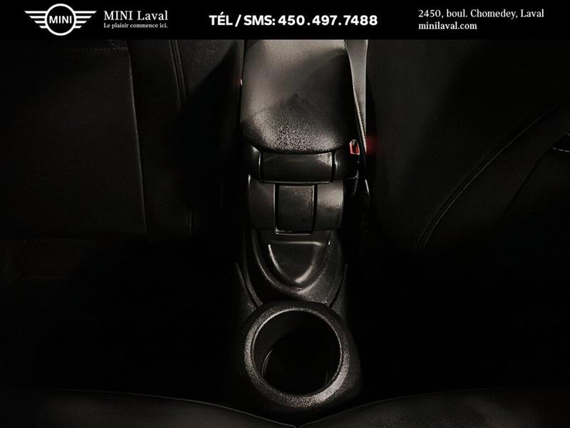 mini 3 Portes 2022 - 32