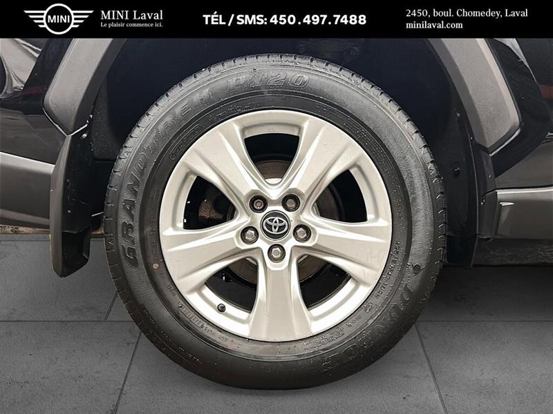 toyota RAV4 2019 - 11