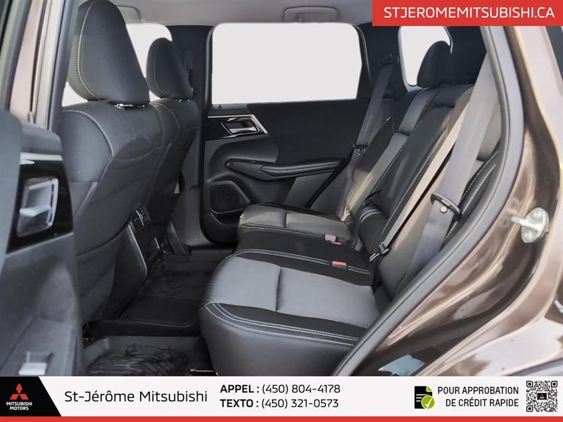 mitsubishi Outlander PHEV 2024 - 18