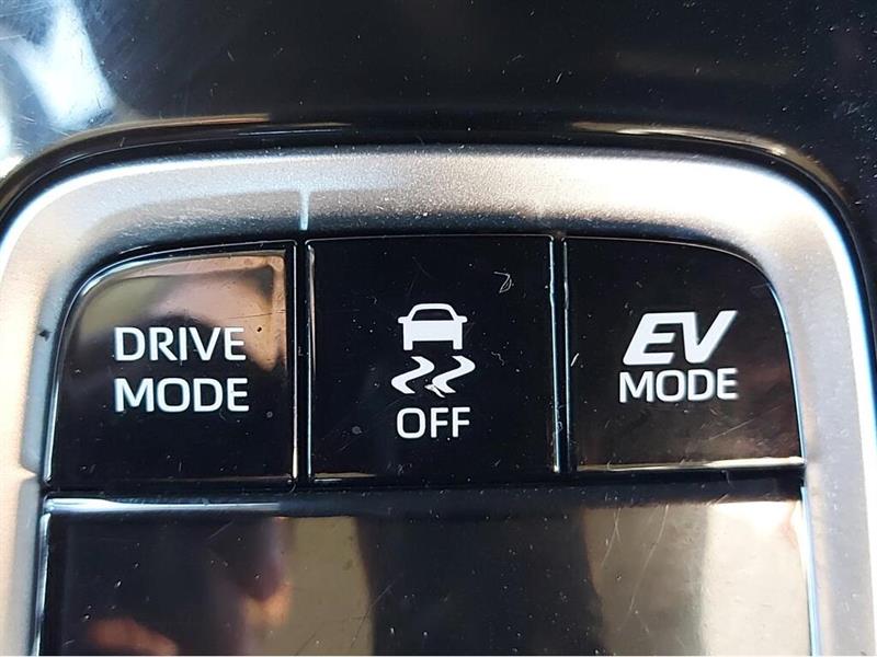 toyota Corolla Hybrid 2023 - 17