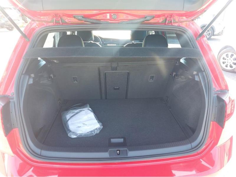 volkswagen Golf GTI 2021 - 12