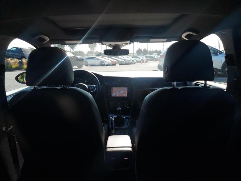 volkswagen Golf GTI 2021 - 13