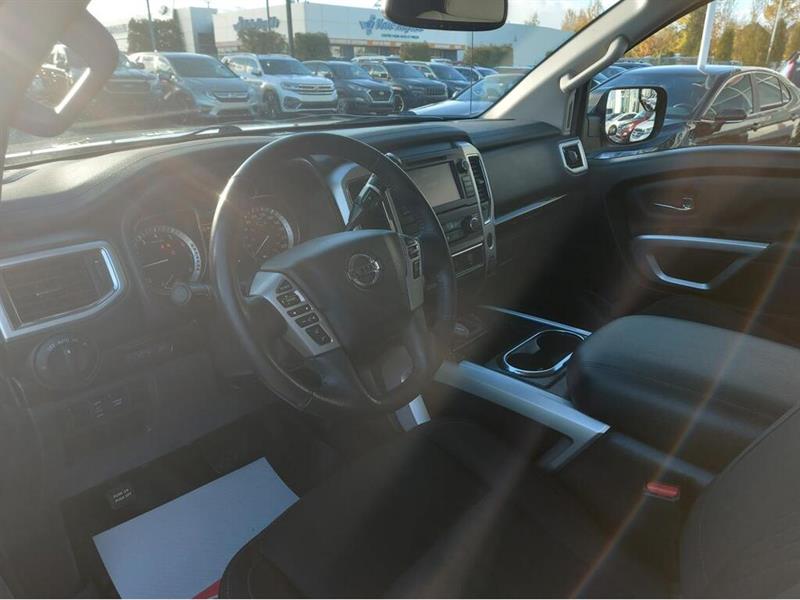 nissan Titan 2019 - 10