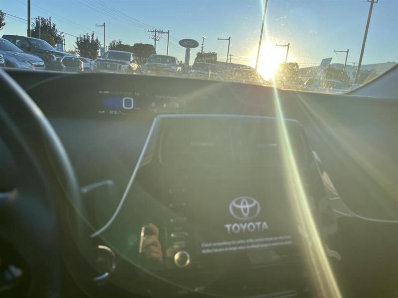 toyota Prius Prime 2021 - 10