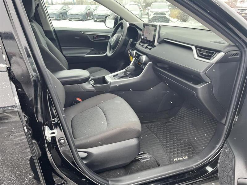 toyota RAV4 2023 - 8