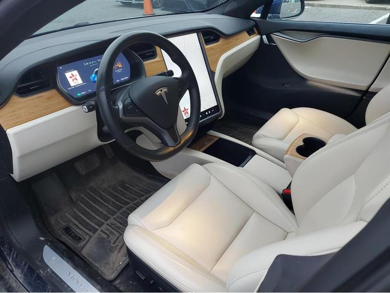 tesla Model S 2021 - 10