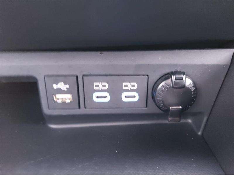 toyota Highlander Hybrid 2022 - 27