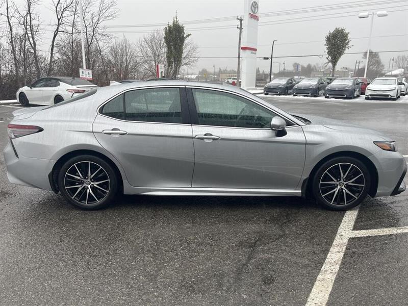 toyota Camry 2023 - 7