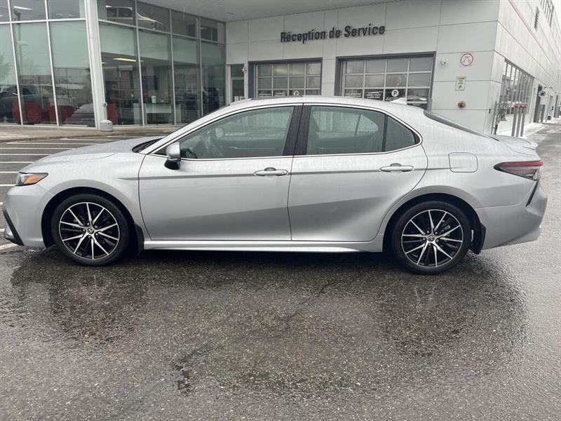 toyota Camry 2023 - 10