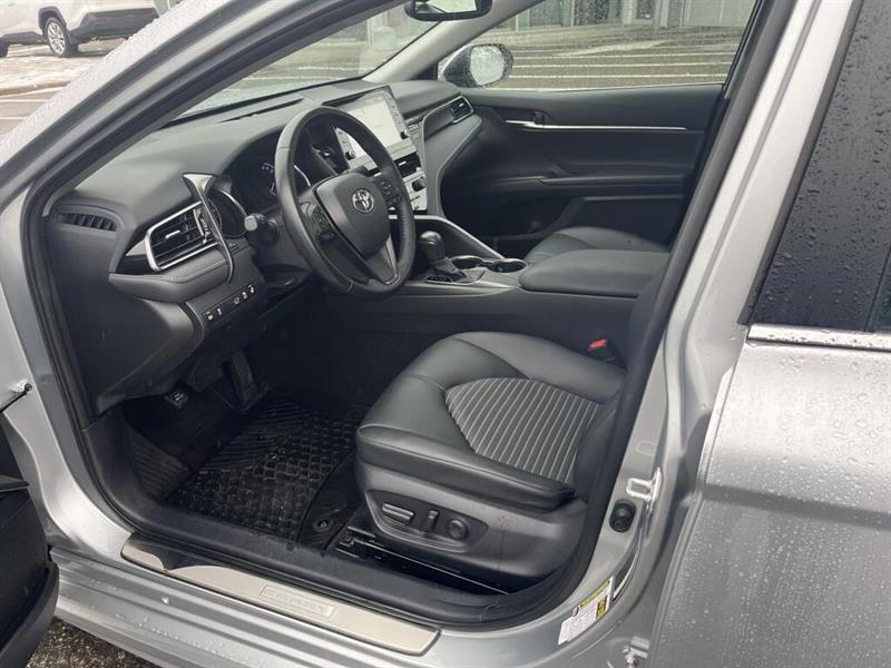 toyota Camry 2023 - 11