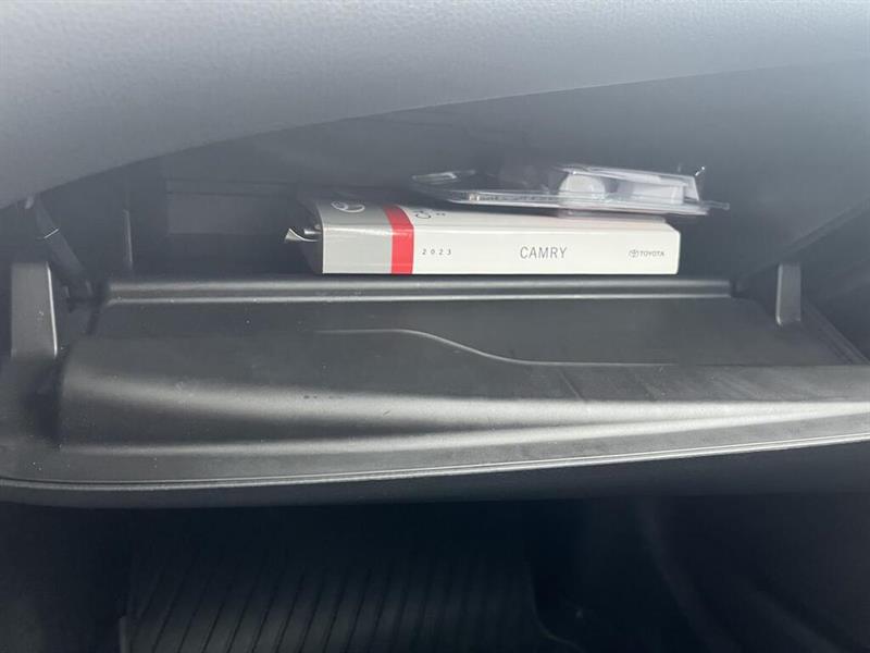 toyota Camry 2023 - 23