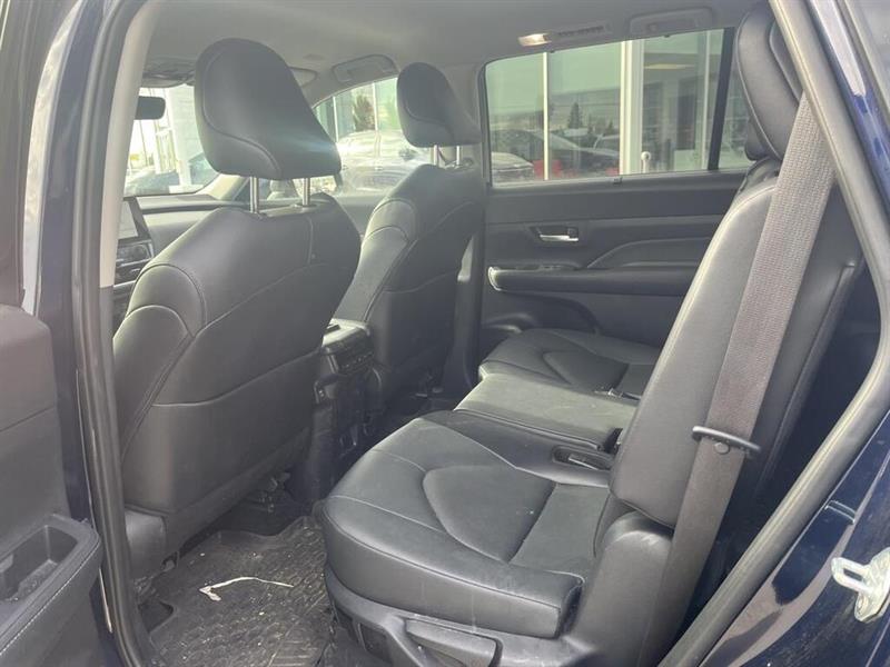 toyota Grand Highlander 2024 - 10