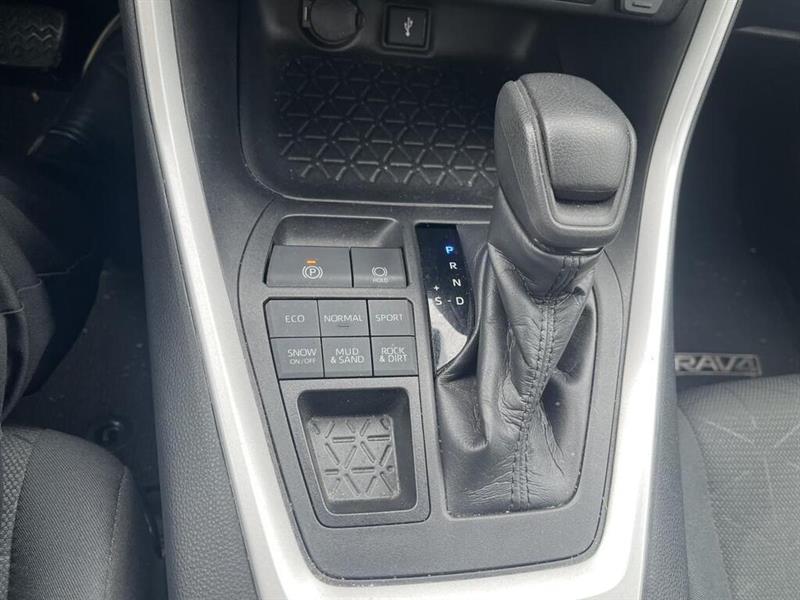 toyota RAV4 2021 - 16