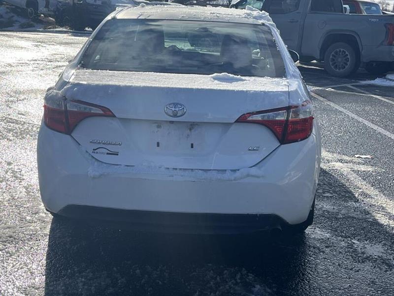 toyota Corolla 2015 - 7