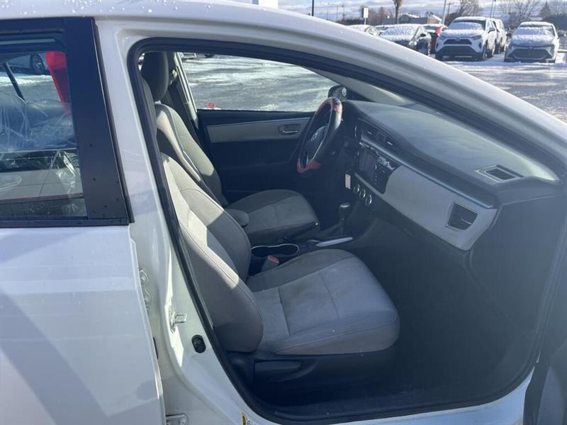 toyota Corolla 2015 - 10