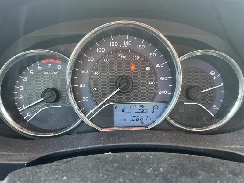 toyota Corolla 2015 - 13