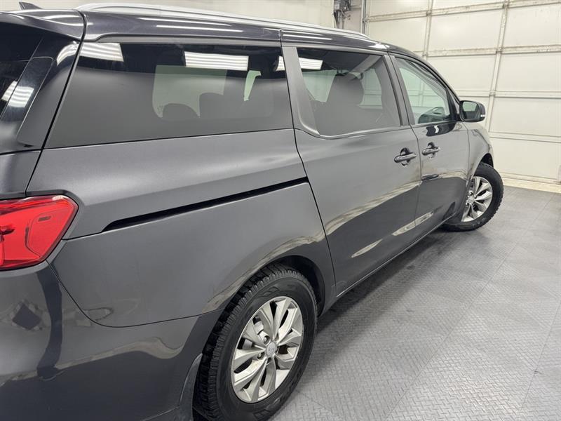 kia Sedona 2019 - 12