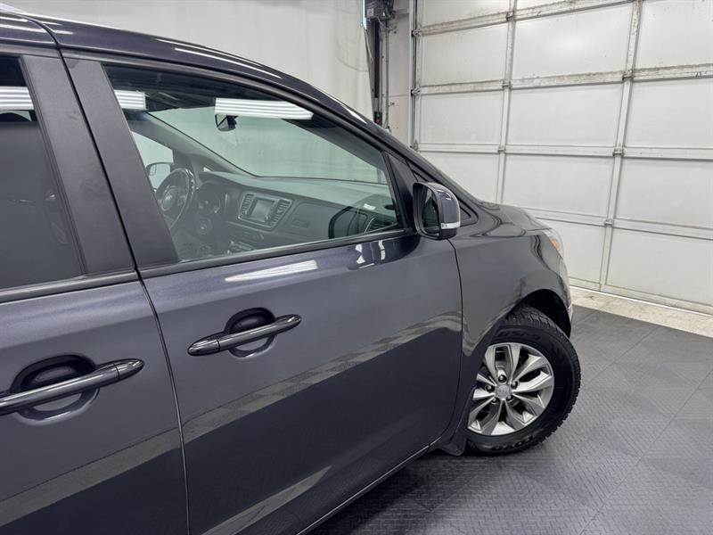 kia Sedona 2019 - 14