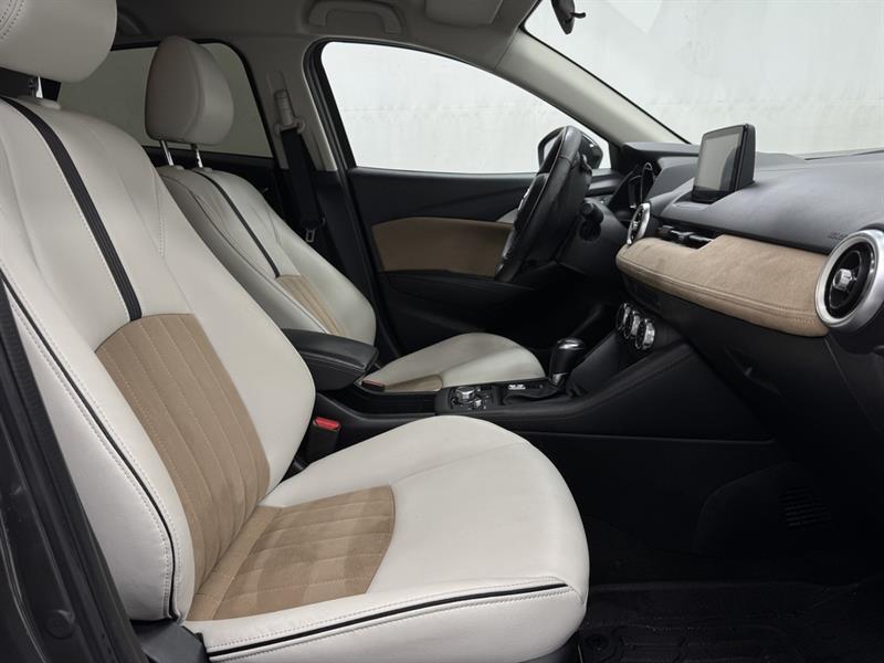 mazda CX-3 2022 - 32