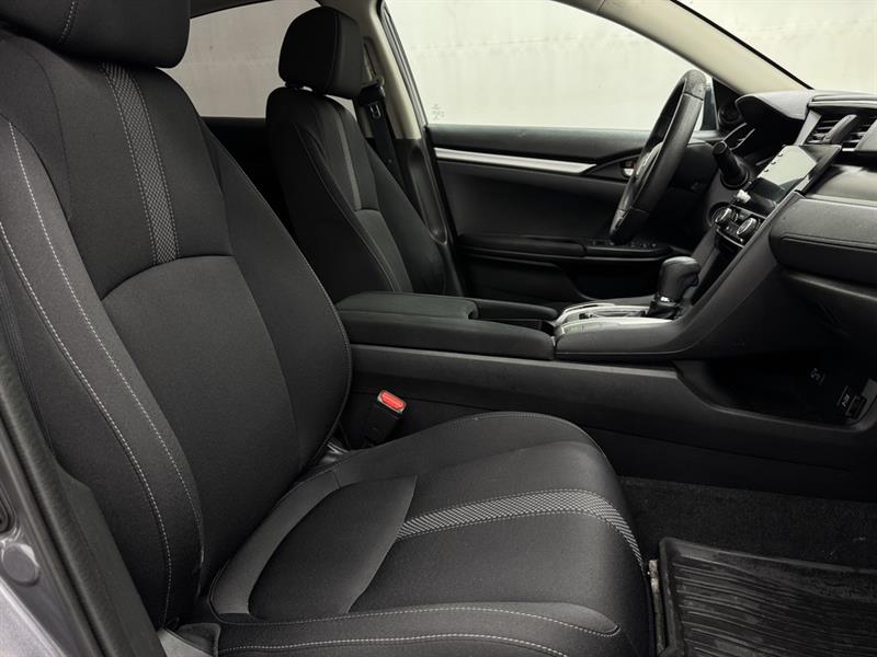 honda Civic Sedan 2019 - 29