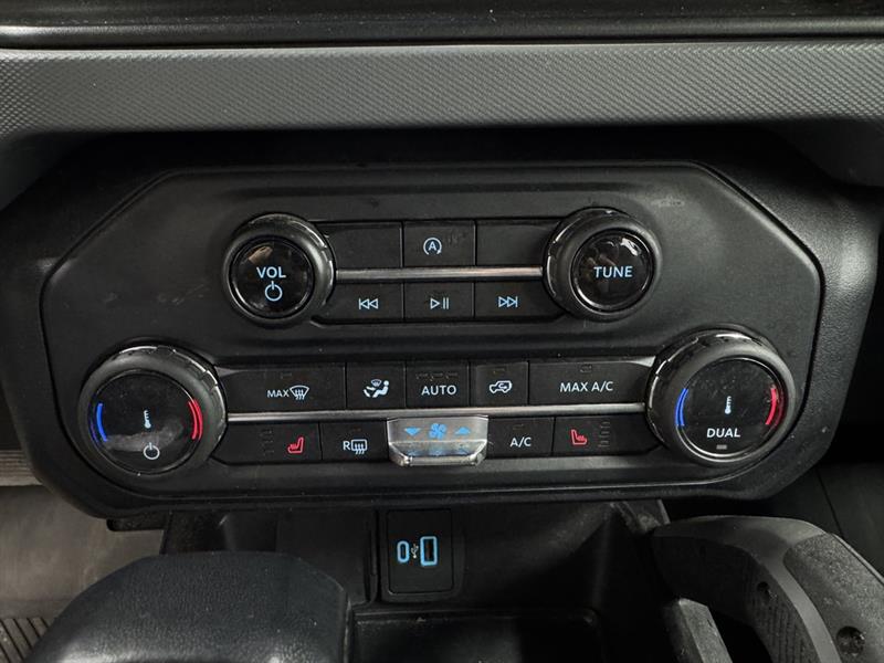 ford Bronco 2022 - 29