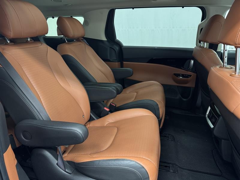 kia Carnival 2022 - 40