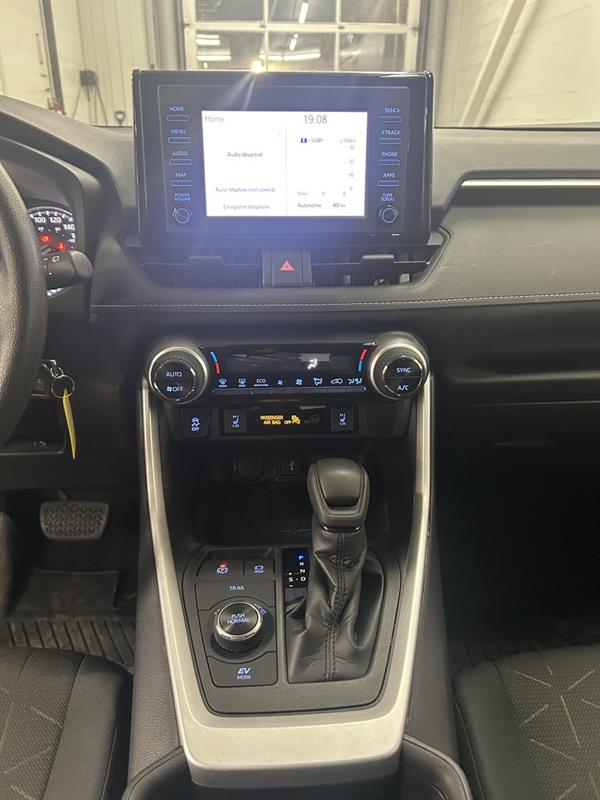 toyota RAV4 2020 - 17