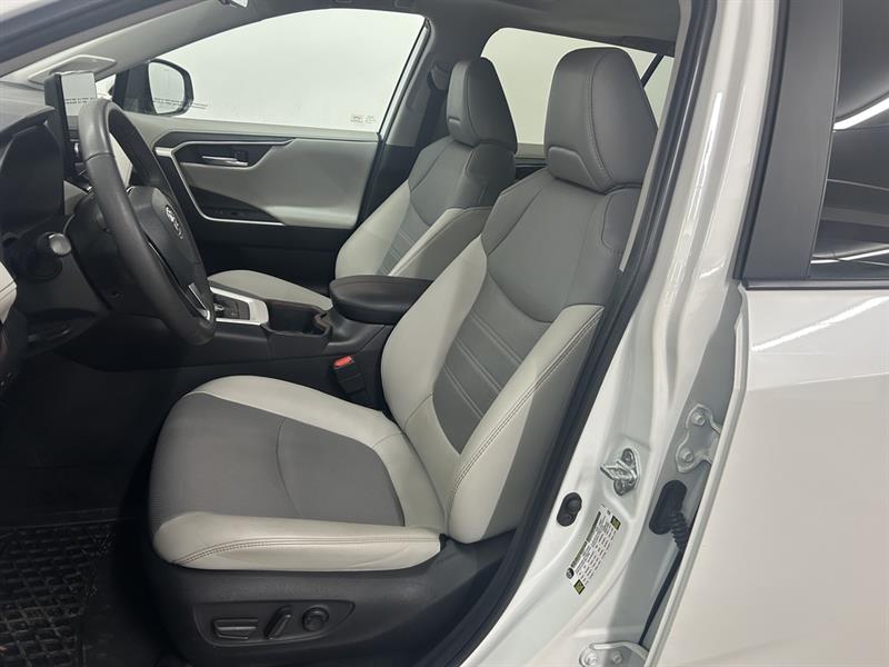 toyota RAV4 2023 - 6