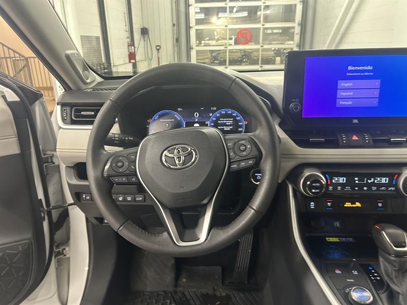toyota RAV4 2023 - 11