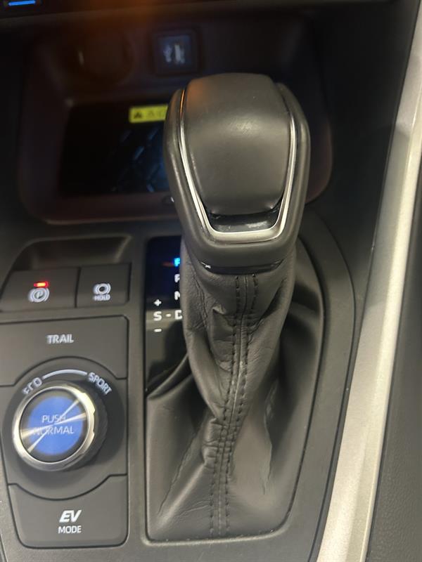 toyota RAV4 2023 - 18