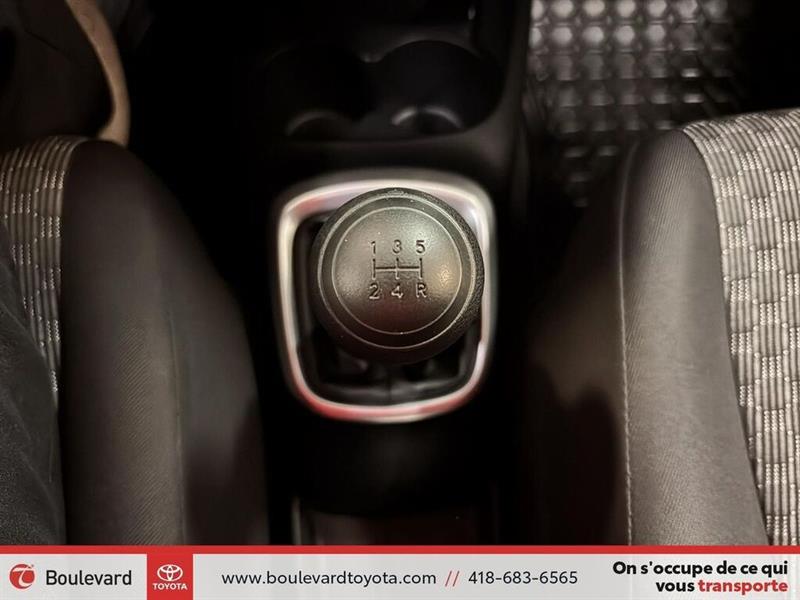 toyota Yaris 2015 - 13