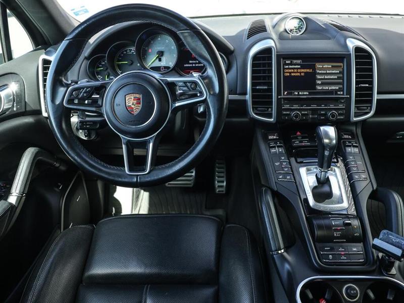porsche Cayenne 2016 - 8