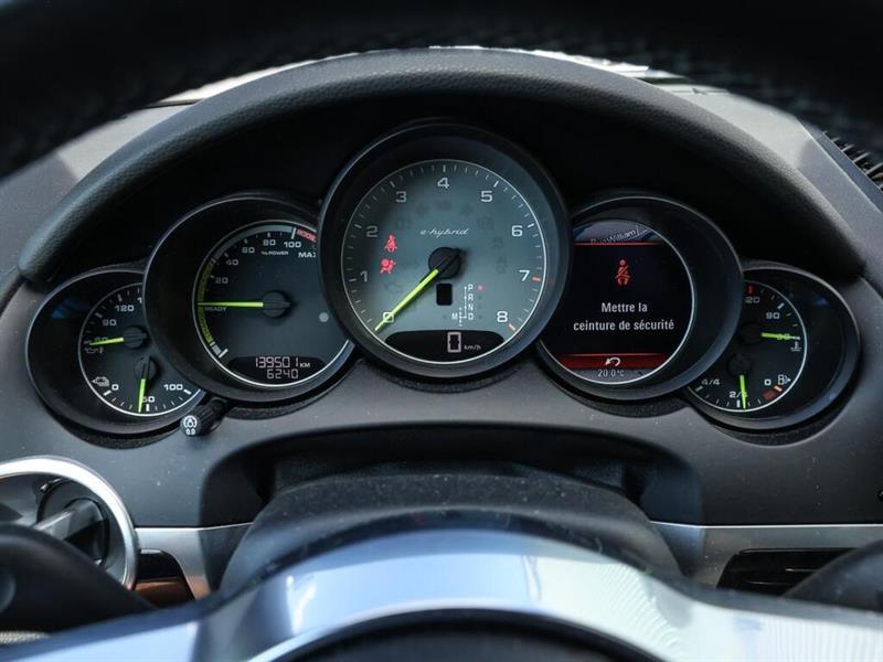 porsche Cayenne 2016 - 41