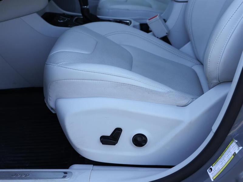 jeep Cherokee 2021 - 21