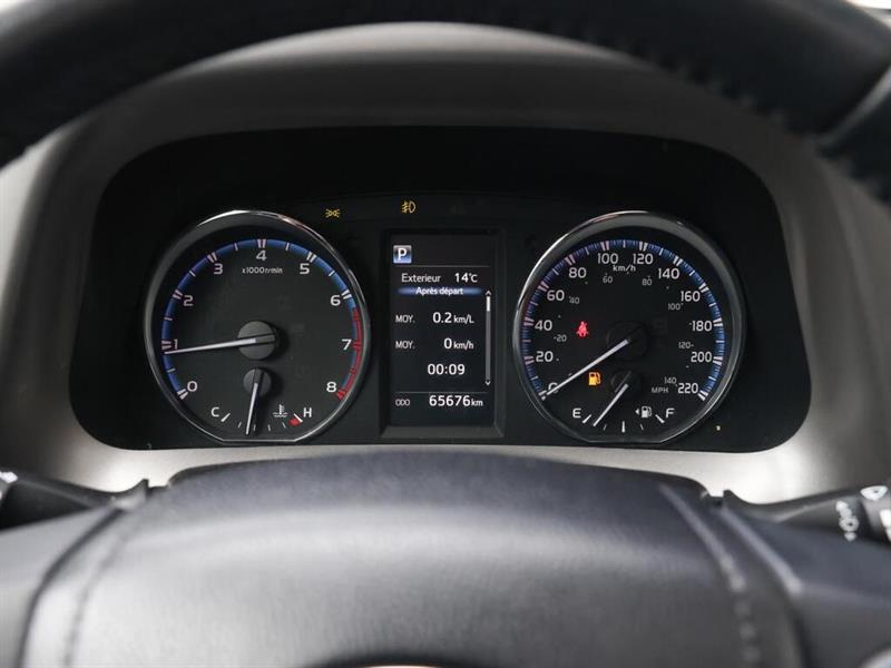 toyota RAV4 2018 - 26