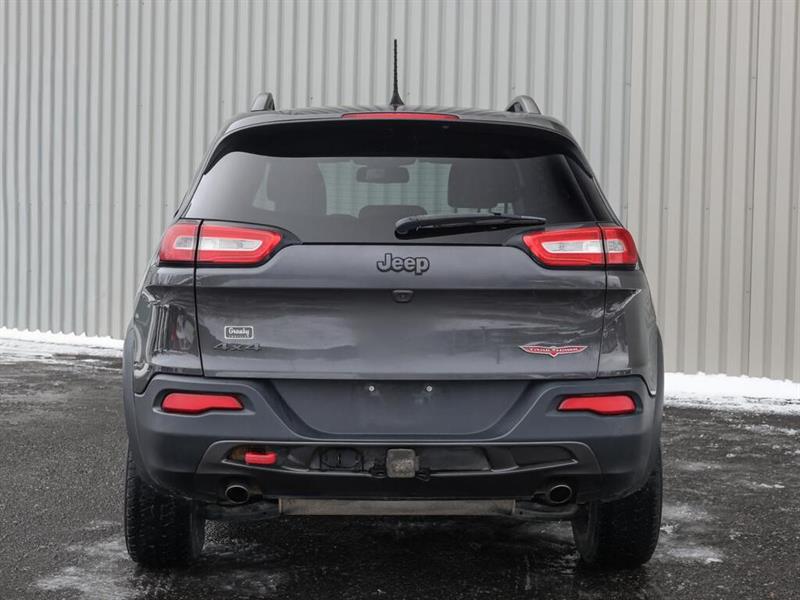 jeep Cherokee 2016 - 9