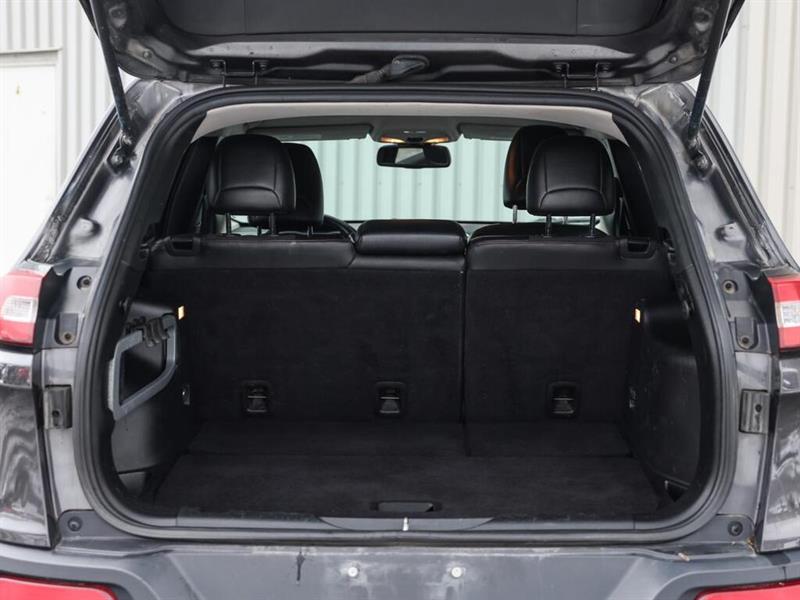 jeep Cherokee 2016 - 12