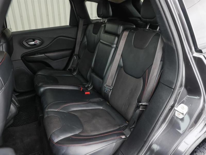 jeep Cherokee 2016 - 21