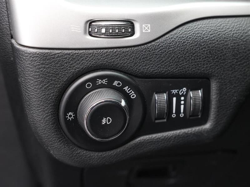 jeep Cherokee 2016 - 24