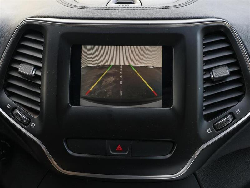 jeep Cherokee 2020 - 12