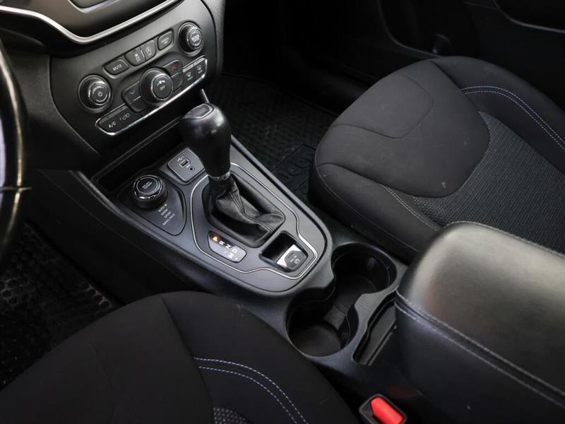 jeep Cherokee 2020 - 26