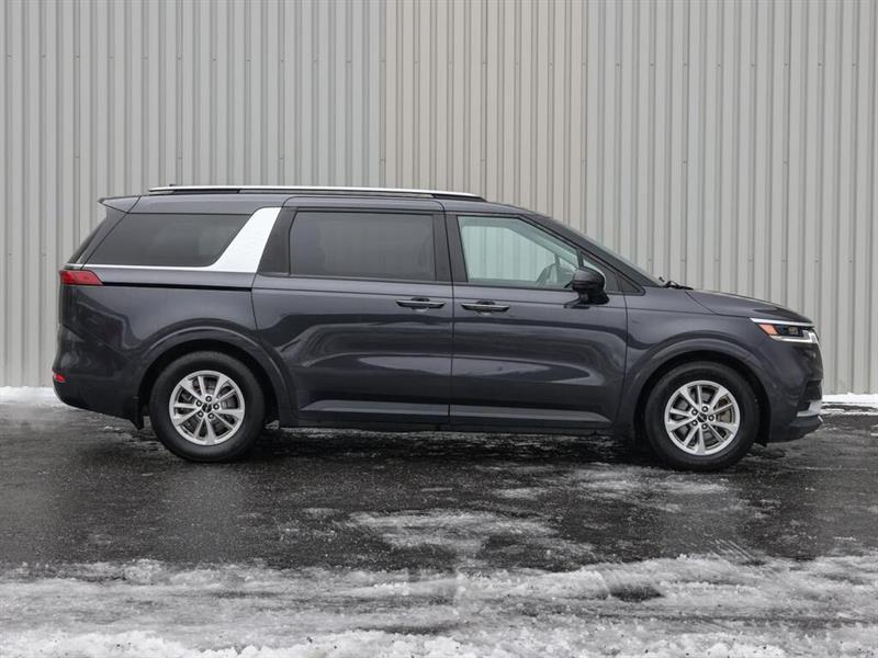 kia Carnival 2024 - 2