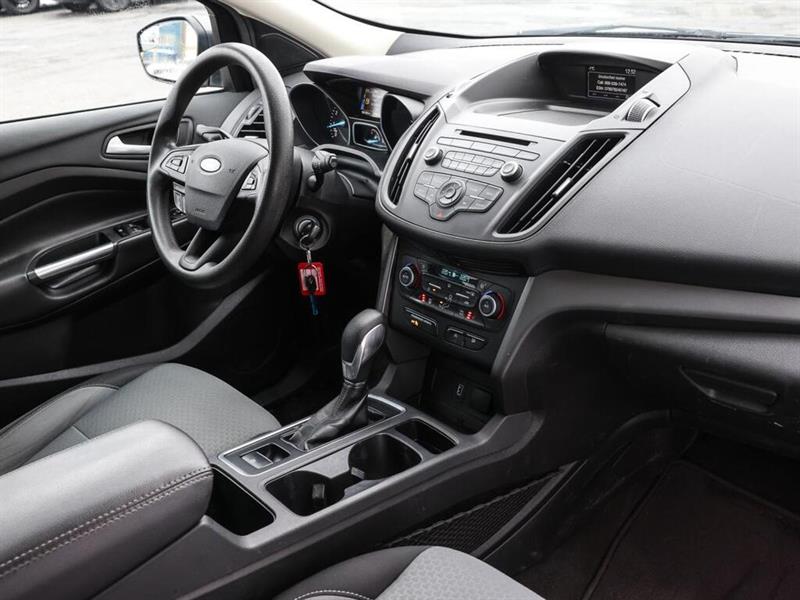 ford Escape 2018 - 29