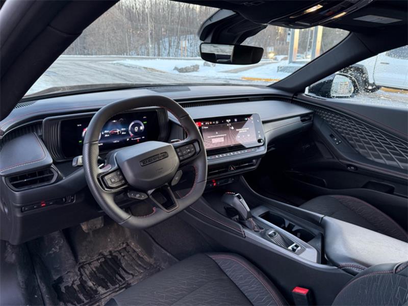 dodge Charger Daytona 2025 - 13