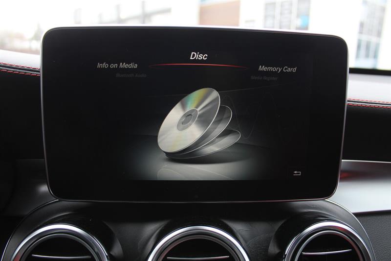 mercedes-benz GLC 2019 - 26