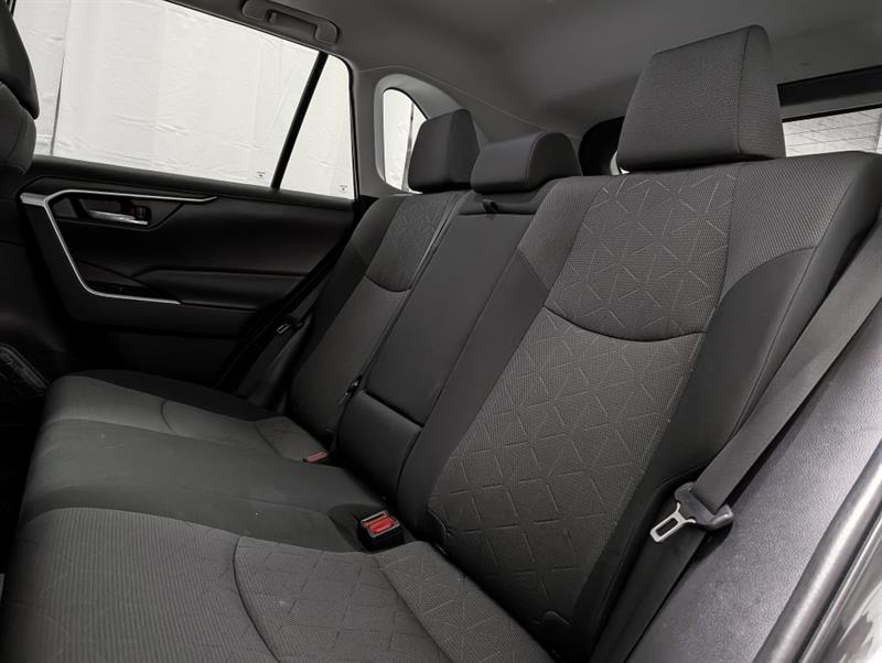 toyota RAV4 2022 - 8