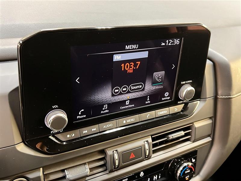 nissan Pathfinder 2024 - 16